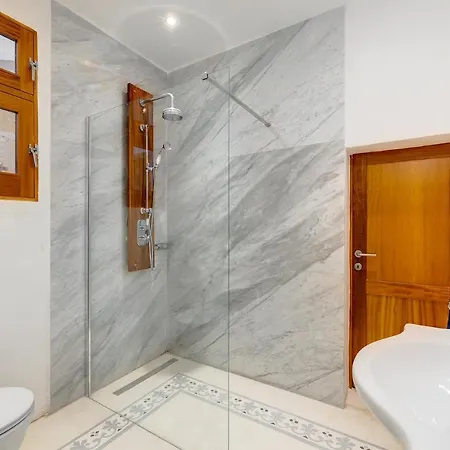 Traditional Maltese Townhouse In Cospicua Prázdninový dům